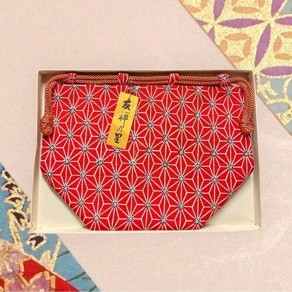Vintage Japanese Drawstring Bag Kimono Purse, Cloth Pouch Kinchaku Bag Purse - Picture 5 of 7